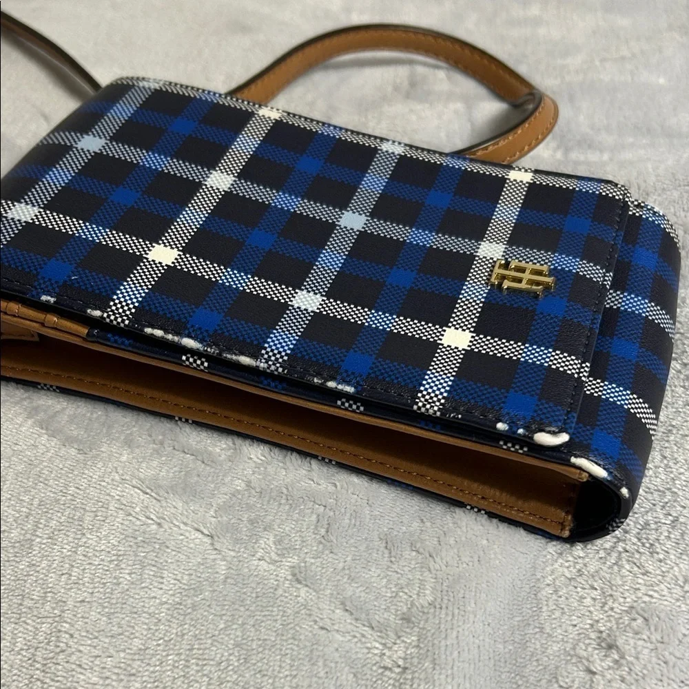 Tommy Hilfiger Blue Plaid Crossbody Phone Wallet